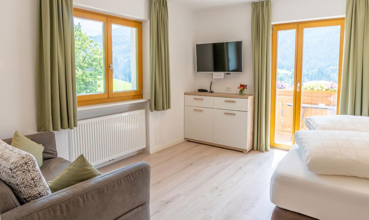 Residence Toeglhof Фунес Экстерьер фото